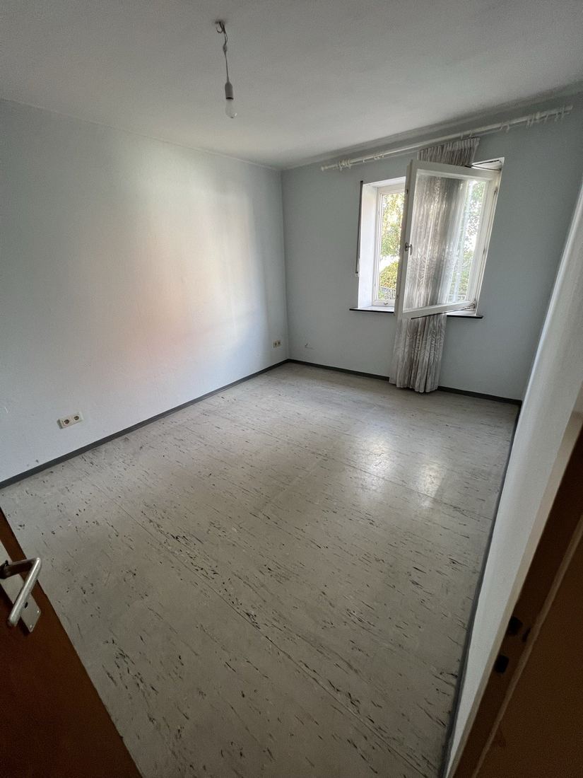 Zimmer vor der Modernisierung